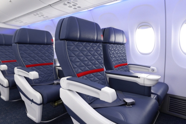 Delta 737 First Class